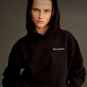 NEW SPORTY AND RICH CLASSIC LOGO BLACK HOODIE SZ M